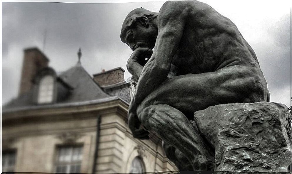 Sculpture of the thinker